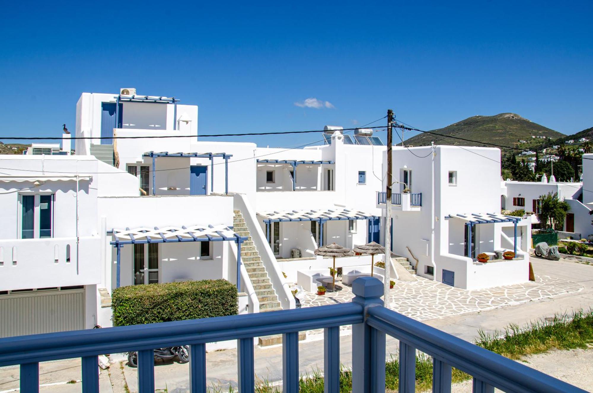Hotel Livadia Parikia  Exterior photo